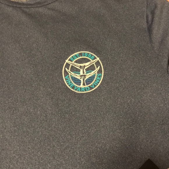 NWT men’s Vineyard Vines shirt - Picture 2 of 5